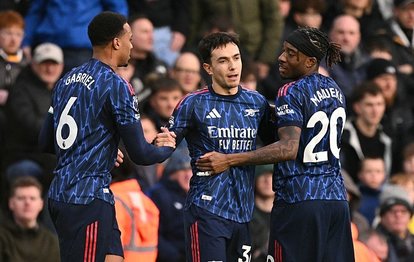 "Arsenal, Leeds United'ı Dış Sahada 4-0 Mağlup Ederek Şok Etti!"
