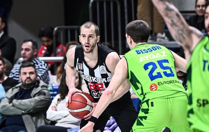 "Beşiktaş GAİN, Türkiye Kupası Yarı Finalinde: TOFAŞ'ı 100-91 Yendi!"