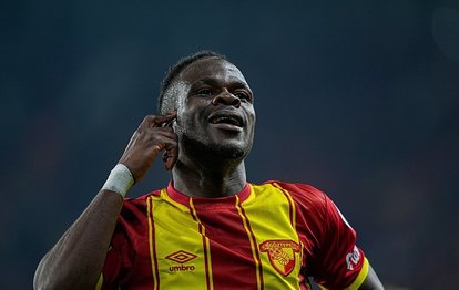 "Beşiktaş, Transfer Sürecinde Junior Olaitan İçin Gazı Bastı: Göztepe Yıldızı İstanbul'da!"