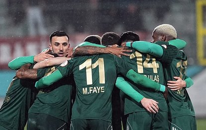 "Esenler Erokspor Ev Sahibiyken Ümraniyespor'a Tek Golle Fark Attı!"