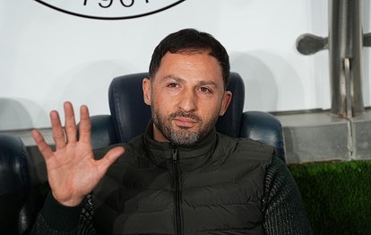 "Fenerbahçe'nin Teknik Direktörü Tedesco Trabzonspor Maçı ve Kante'nin Performansını Değerlendiriyor"