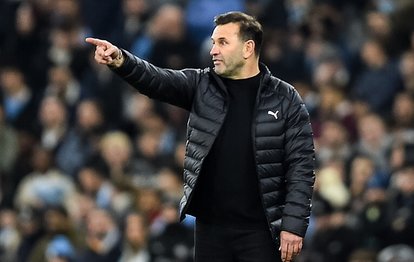 "Galatasaray'ın Başındaki İsim Buruk: 'Transferler Otomatik Kupa Kazandırmaz!'"