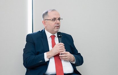 MSÜ Rektörü Erhan Afyoncu'dan Saran'a kongre çağrısı!